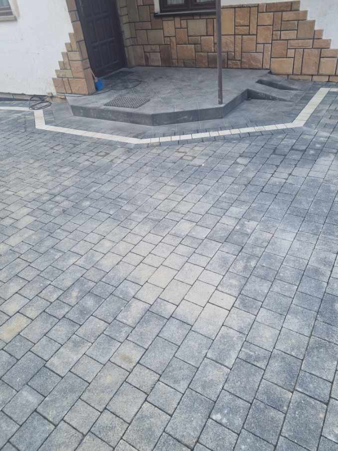 schody kostka brukowa